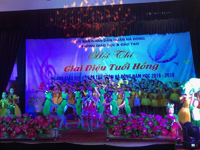 Liên đội Tiểu học Văn Yên tham dự Hội thi " Giai điệu tuổi hồng" cấp Quận.